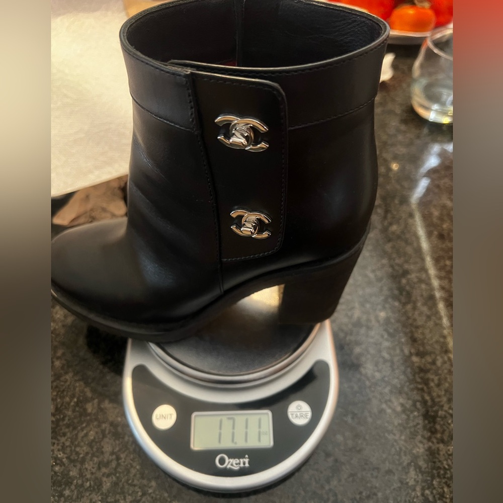 Chanel ankle boots - Picture 9 of 9